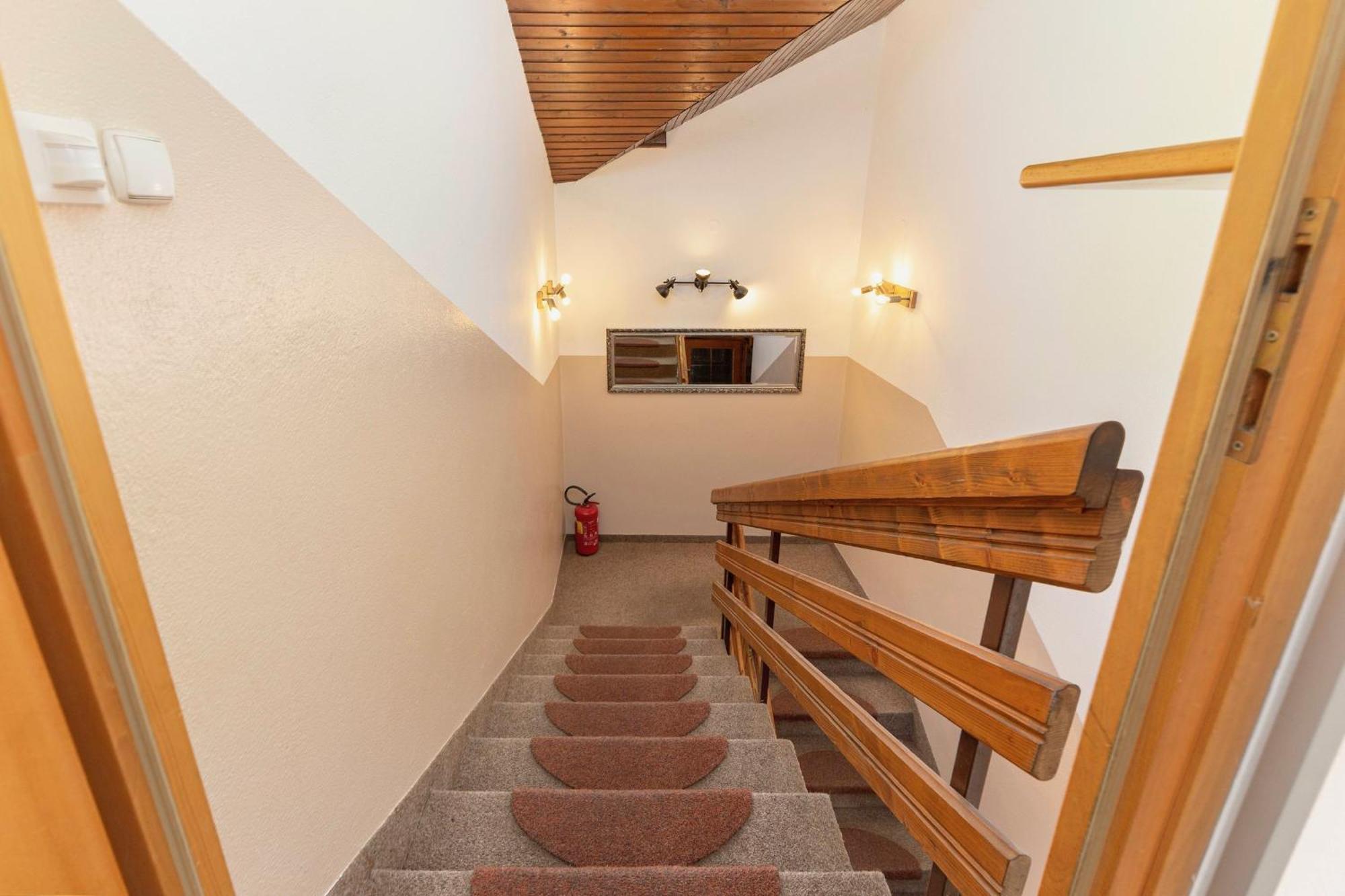 Gostilna Logar Hotel Hotemaze Kültér fotó